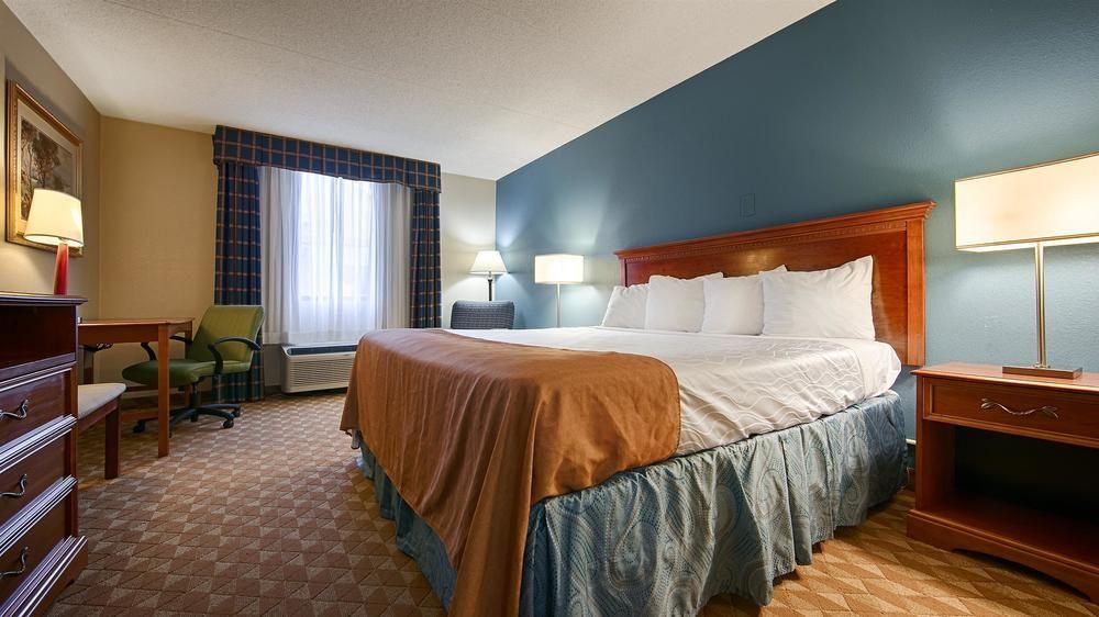Best Western Dutch Valley Inn Ню Филаделфия Екстериор снимка
